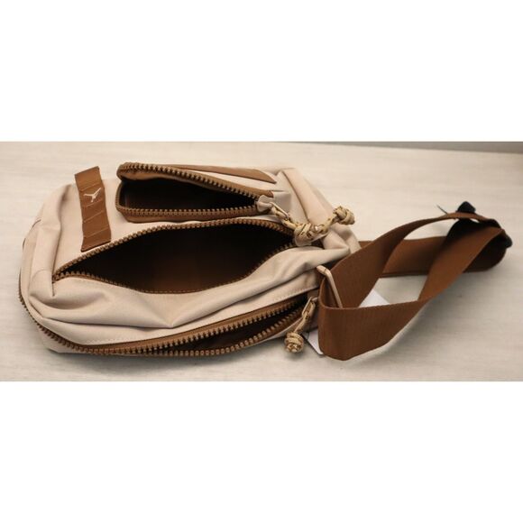 Air Jordan MA0839-X0L Unisex O/S Brown Hesi Crossbody Bag (3L) Sling Bag - Picture 6 of 8